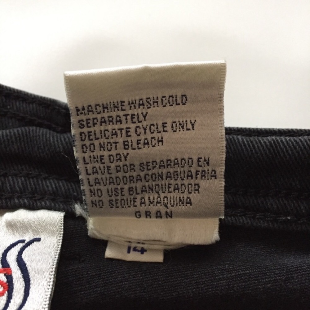 Vintage black high waist cutoff denim jean shorts - Picture 5 of 6